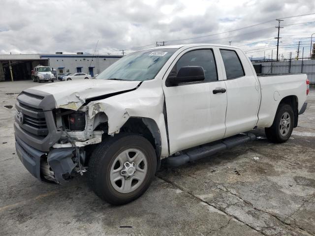 5TFRM5F10HX114205 - 2017 TOYOTA TUNDRA DOUBLE CAB SR/SR5 WHITE photo 1