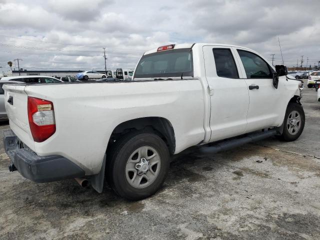 5TFRM5F10HX114205 - 2017 TOYOTA TUNDRA DOUBLE CAB SR/SR5 WHITE photo 3