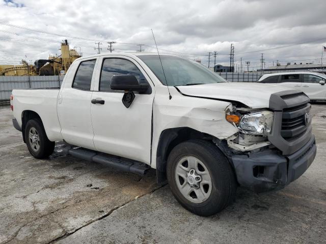 5TFRM5F10HX114205 - 2017 TOYOTA TUNDRA DOUBLE CAB SR/SR5 WHITE photo 4