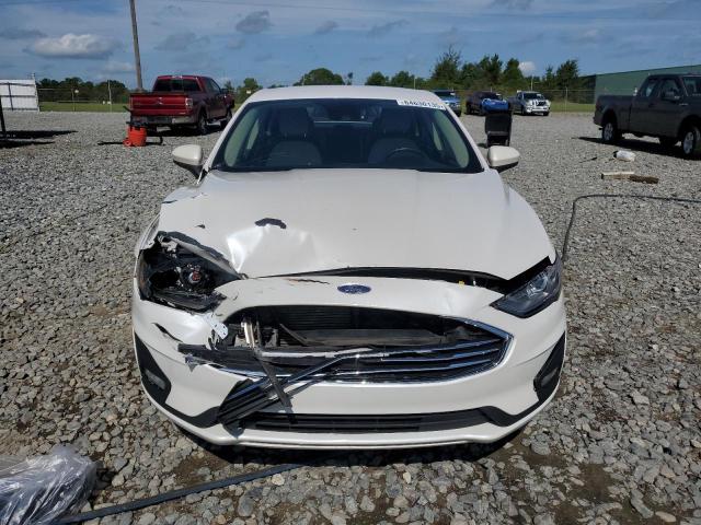 3FA6P0HDXKR170050 - 2019 FORD FUSION SE თეთრი ფოტო 5