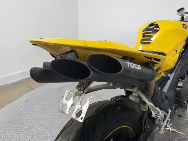 JYARN23E09A004869 - 2009 YAMAHA YZFR1 YELLOW photo 12