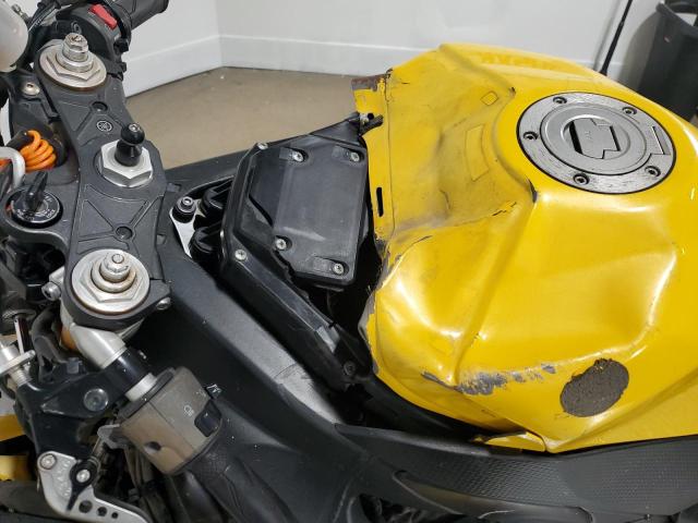 JYARN23E09A004869 - 2009 YAMAHA YZFR1 YELLOW photo 9