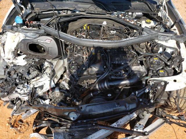 WBA8B3G38HNU36329 - 2017 BMW 340 I Белый фото 11