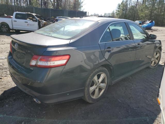 4T1BK3EKXBU124010 - 2011 TOYOTA CAMRY SE GRAY photo 3