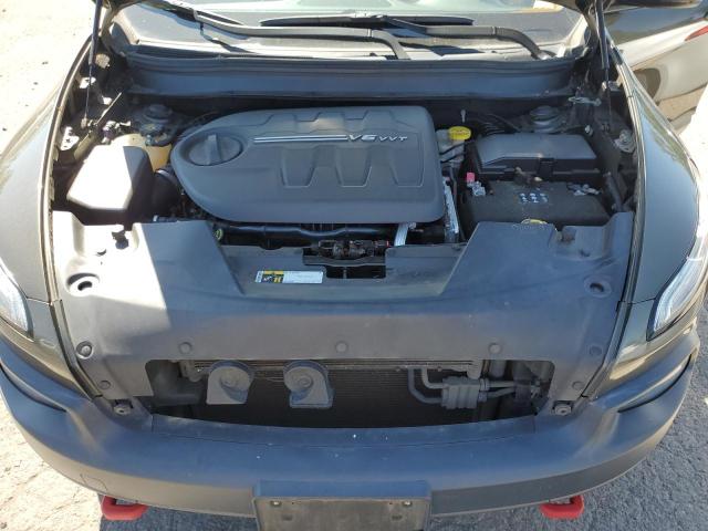 1C4PJMBS8FW513391 - 2015 JEEP CHEROKEE TRAILHAWK GREEN photo 11