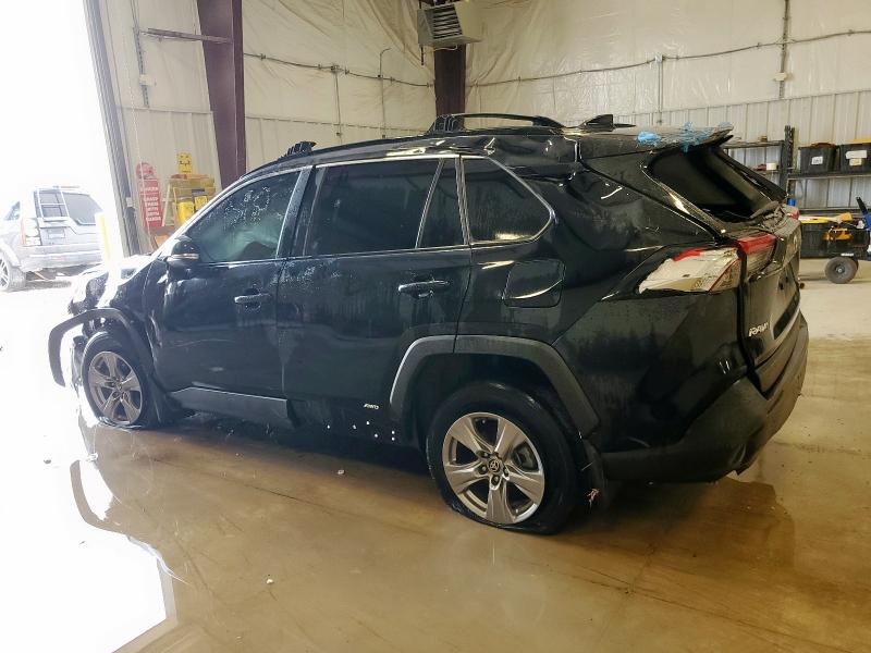 4T3RWRFV0RU117034 - 2024 TOYOTA RAV4 XLE BLACK photo 2