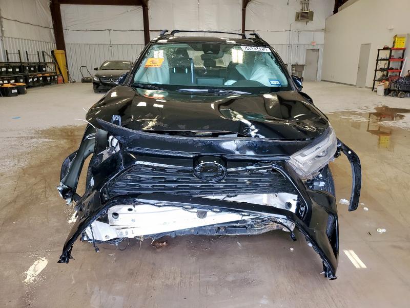 4T3RWRFV0RU117034 - 2024 TOYOTA RAV4 XLE BLACK photo 5