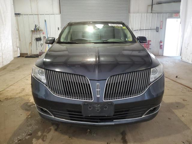 2LMHJ5AT7EBL52665 - 2014 LINCOLN MKT CHARCOAL photo 5