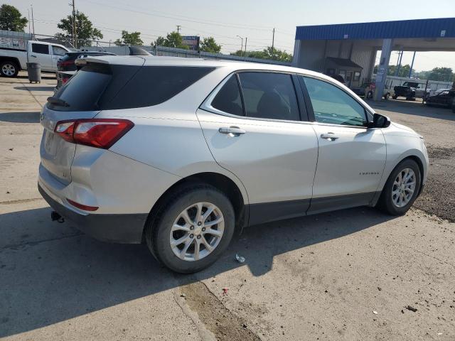 3GNAXJEV4JS504787 - 2018 CHEVROLET EQUINOX LT SILVER photo 3