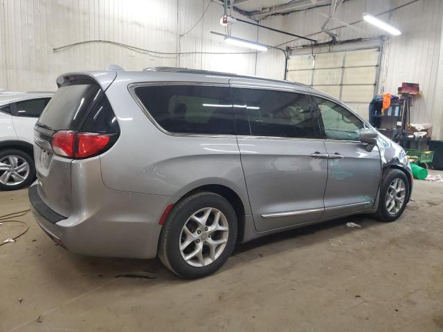 2C4RC1EG3HR635726 - 2017 CHRYSLER PACIFICA TOURING L PLUS SILVER photo 3