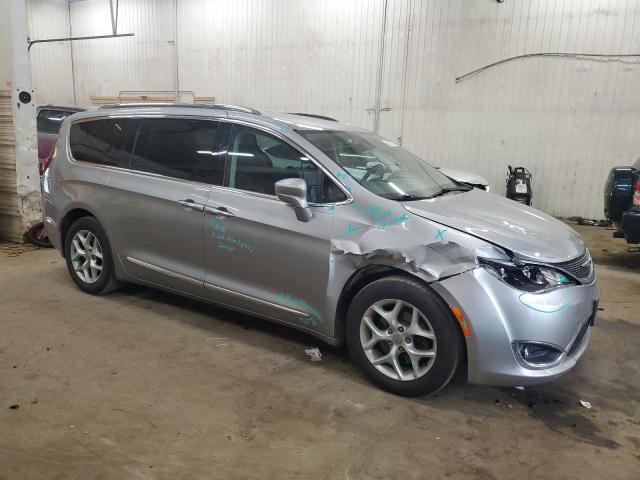 2C4RC1EG3HR635726 - 2017 CHRYSLER PACIFICA TOURING L PLUS SILVER photo 4
