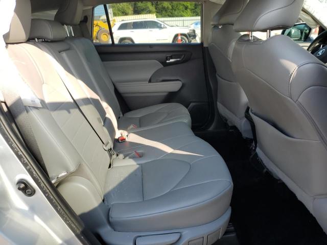 5TDGZRAH0MS535426 - 2021 TOYOTA HIGHLANDER XLE Gümüş foto 11