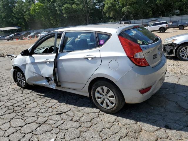 KMHCT5AE2FU225061 - 2015 HYUNDAI ACCENT GS ვერცხლისფერი ფოტო 2