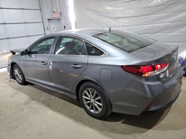 5NPE24AF4JH710663 - 2018 HYUNDAI SONATA SE SILVER photo 2