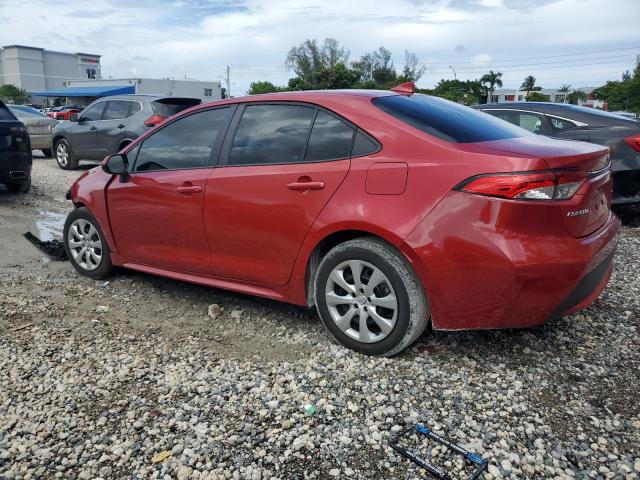 5YFEPMAE3MP184560 - 2021 TOYOTA COROLLA LE RED photo 2