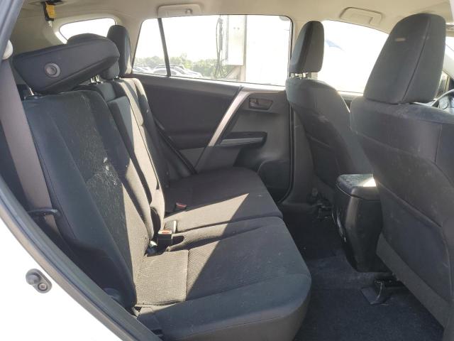 JTMBFREV1HJ106723 - 2017 TOYOTA RAV4 LE WHITE photo 11