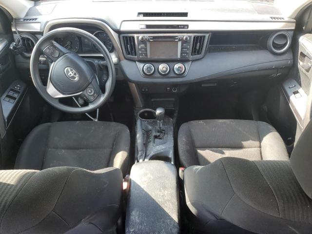 JTMBFREV1HJ106723 - 2017 TOYOTA RAV4 LE WHITE photo 8