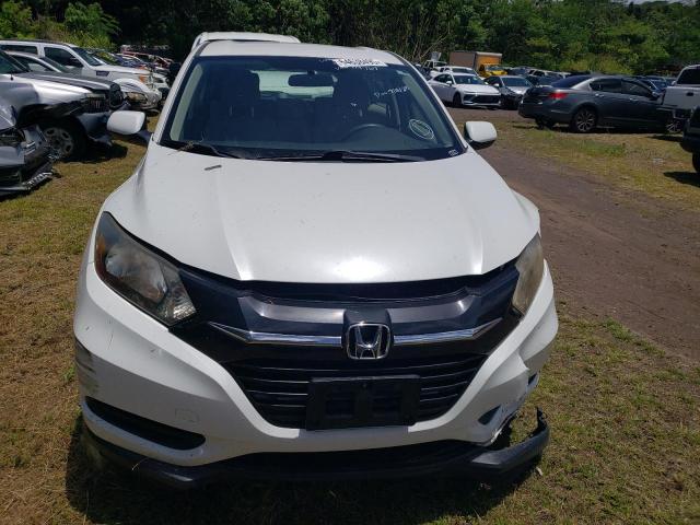 3CZRU5H34JM719767 - 2018 HONDA HR-V LX WHITE photo 5