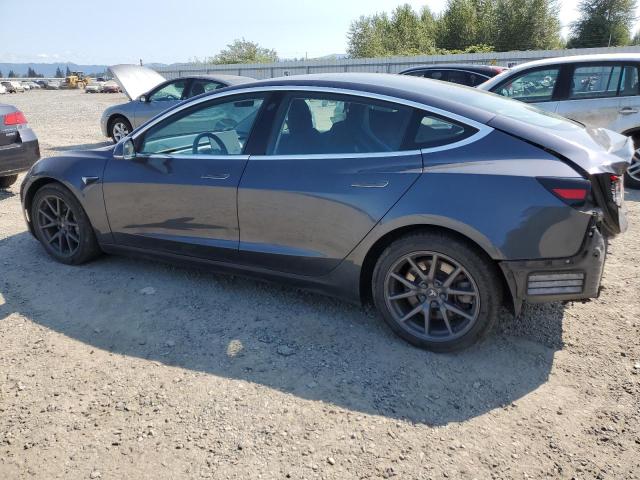 5YJ3E1EB9JF119683 - 2018 TESLA MODEL 3 GRAY photo 2