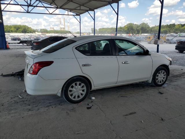 3N1CN7AP3KL810878 - 2019 NISSAN VERSA S WHITE photo 3