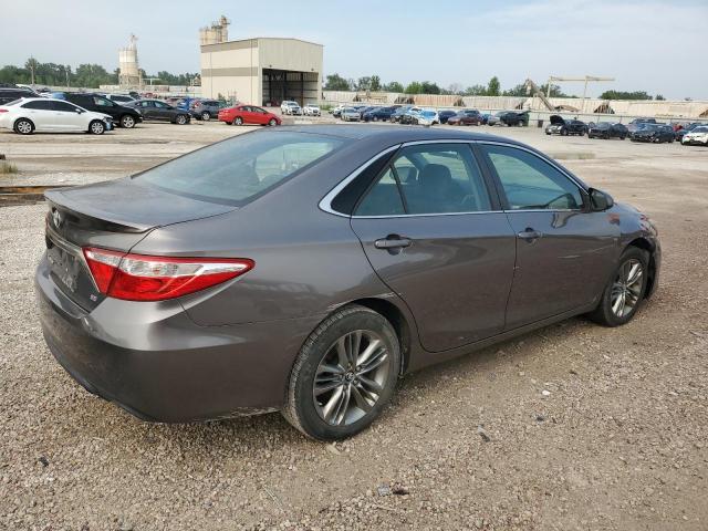 4T1BF1FK4HU287171 - 2017 TOYOTA CAMRY LE SILVER photo 3