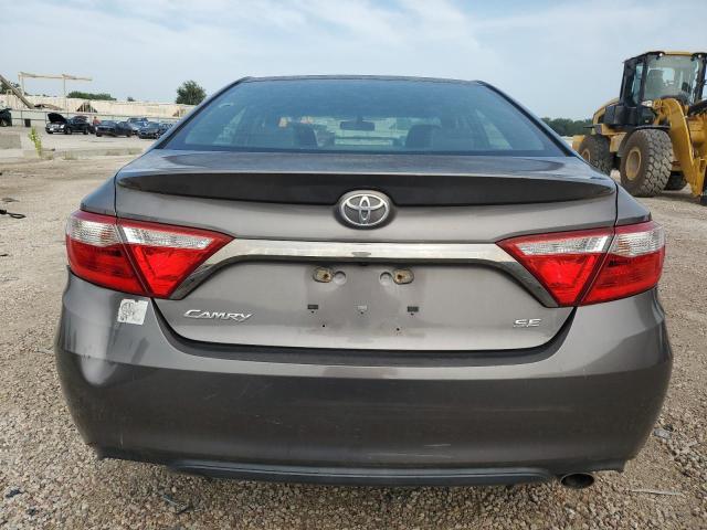 4T1BF1FK4HU287171 - 2017 TOYOTA CAMRY LE SILVER photo 6