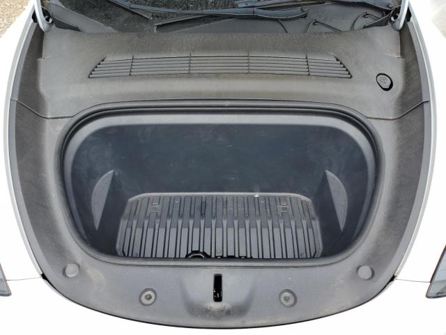 7SAYGDEF6PF698454 - 2023 TESLA MODEL Y WHITE photo 12
