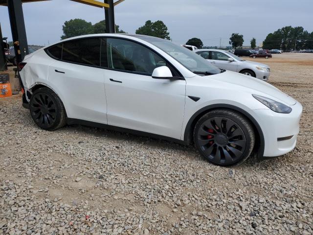 7SAYGDEF6PF698454 - 2023 TESLA MODEL Y WHITE photo 4