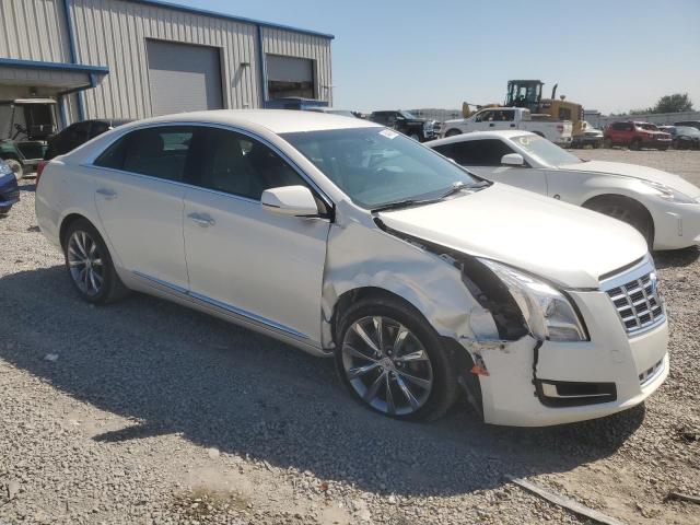 2G61N5S33D9200055 - 2013 CADILLAC XTS WHITE photo 4