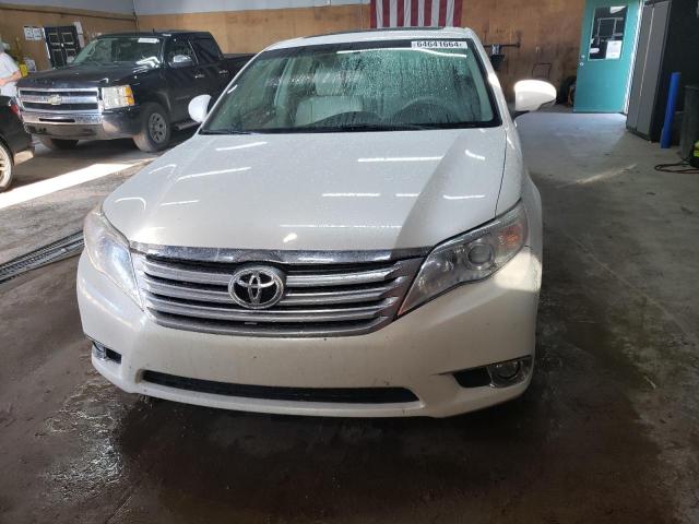 4T1BK3DBXBU377622 - 2011 TOYOTA AVALON BASE 白色 照片 5