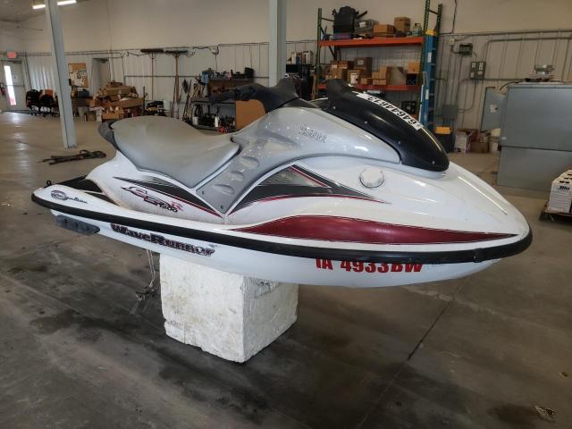 YAMA1602E000 - 2000 YAMAHA WAVERUNNER SILVER photo 1