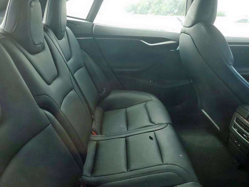 5YJSA1E47LF364073 - 2020 TESLA MODEL S BLACK photo 10