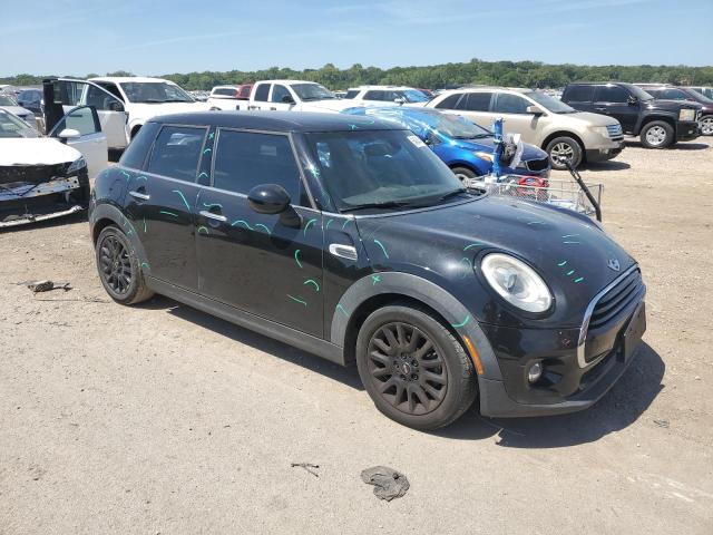 WMWXU1C55G2E16737 - 2016 MINI COOPER BLACK photo 4