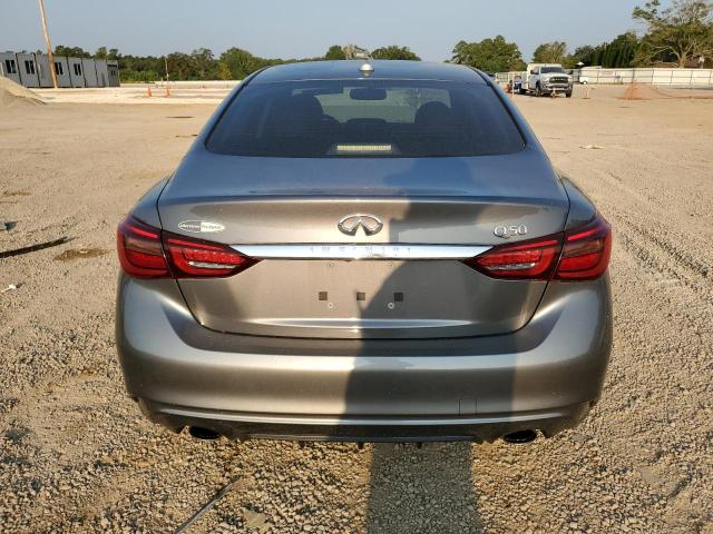 JN1EV7APXJM590247 - 2018 INFINITI Q50 LUXE GRAY photo 6