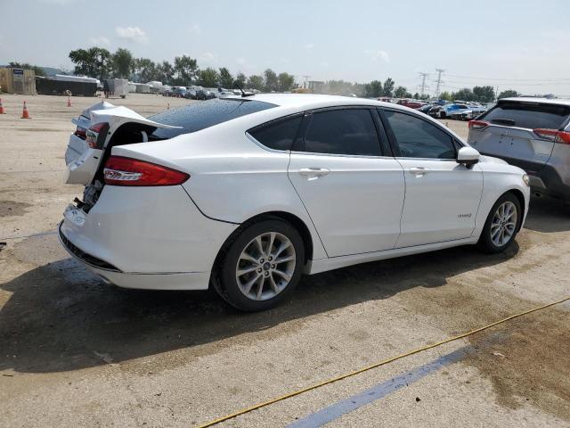 3FA6P0LU6HR286281 - 2017 FORD FUSION SE HYBRID WHITE photo 3