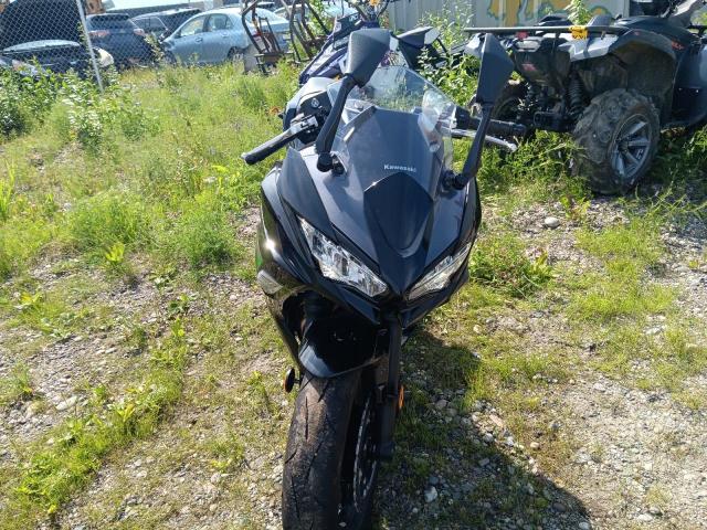 ML5EXER10SDAF6275 - 2025 KAWASAKI EX650 R BLACK photo 2