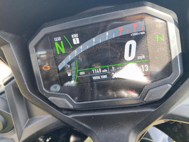 ML5EXER10SDAF6275 - 2025 KAWASAKI EX650 R BLACK photo 7