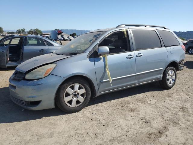 2004 TOYOTA SIENNA XLE, 