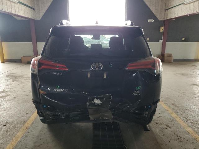 2T3BFREV8HW677613 - 2017 TOYOTA RAV4 LE შავი ფოტო 6