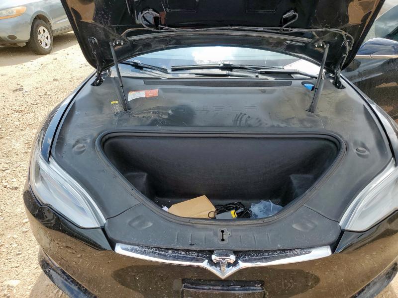 5YJSA1E40JF264667 - 2018 TESLA MODEL S Czarny zdjęcie 11