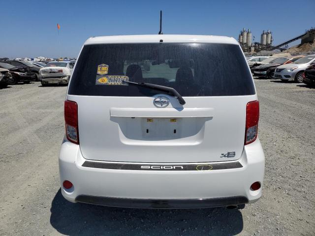 JTLZE4FE5FJ080941 - 2015 TOYOTA SCION XB WHITE photo 6