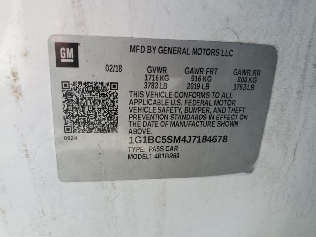 1G1BC5SM4J7184678 - 2018 CHEVROLET CRUZE LS Blanc photo 12