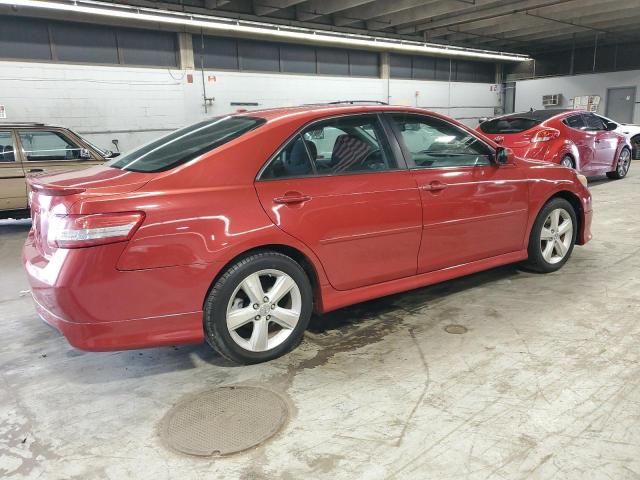 4T1BF3EK6BU117804 - 2011 TOYT CAMRY BASE RED photo 3