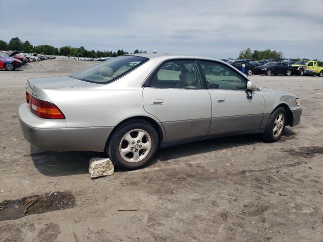 JT8BF28G8W5028286 - 1998 LEXUS ES 300 BEIGE photo 3