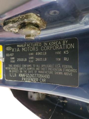 KNAFG526177084493 - 2007 KIA RONDO LX BLUE photo 13