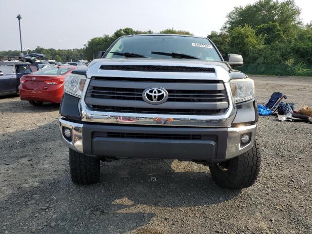5TFUY5F1XEX361421 - 2014 TOYOTA TUNDRA DOUBLE CAB SR/SR5 BLACK photo 5