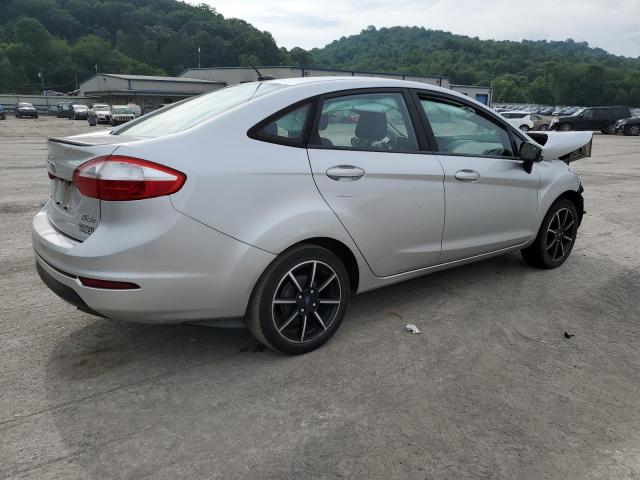 3FADP4BJ5KM124751 - 2019 FORD FIESTA SE ვერცხლისფერი ფოტო 3