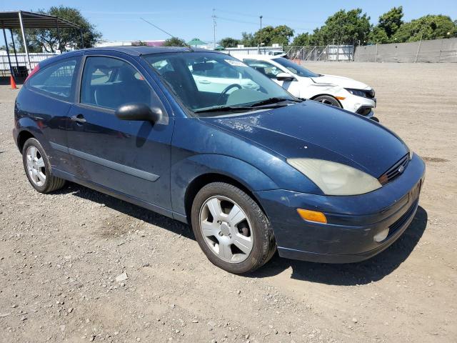 3FAHP31313R104824 - 2003 FORD FOCUS ZX3 BLUE photo 4