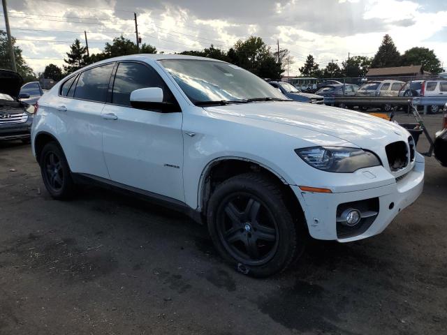 5UXFG2C5XCLX09562 - 2012 BMW X6 XDRIVE35I WHITE photo 4