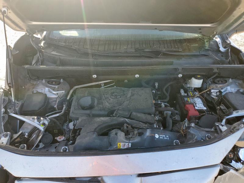 2T3H1RFV4MC118949 - 2021 TOYOTA RAV4 LE SILVER photo 11